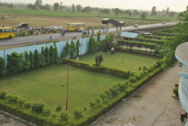 Vivek College of Law Bijnor Campus photo 1